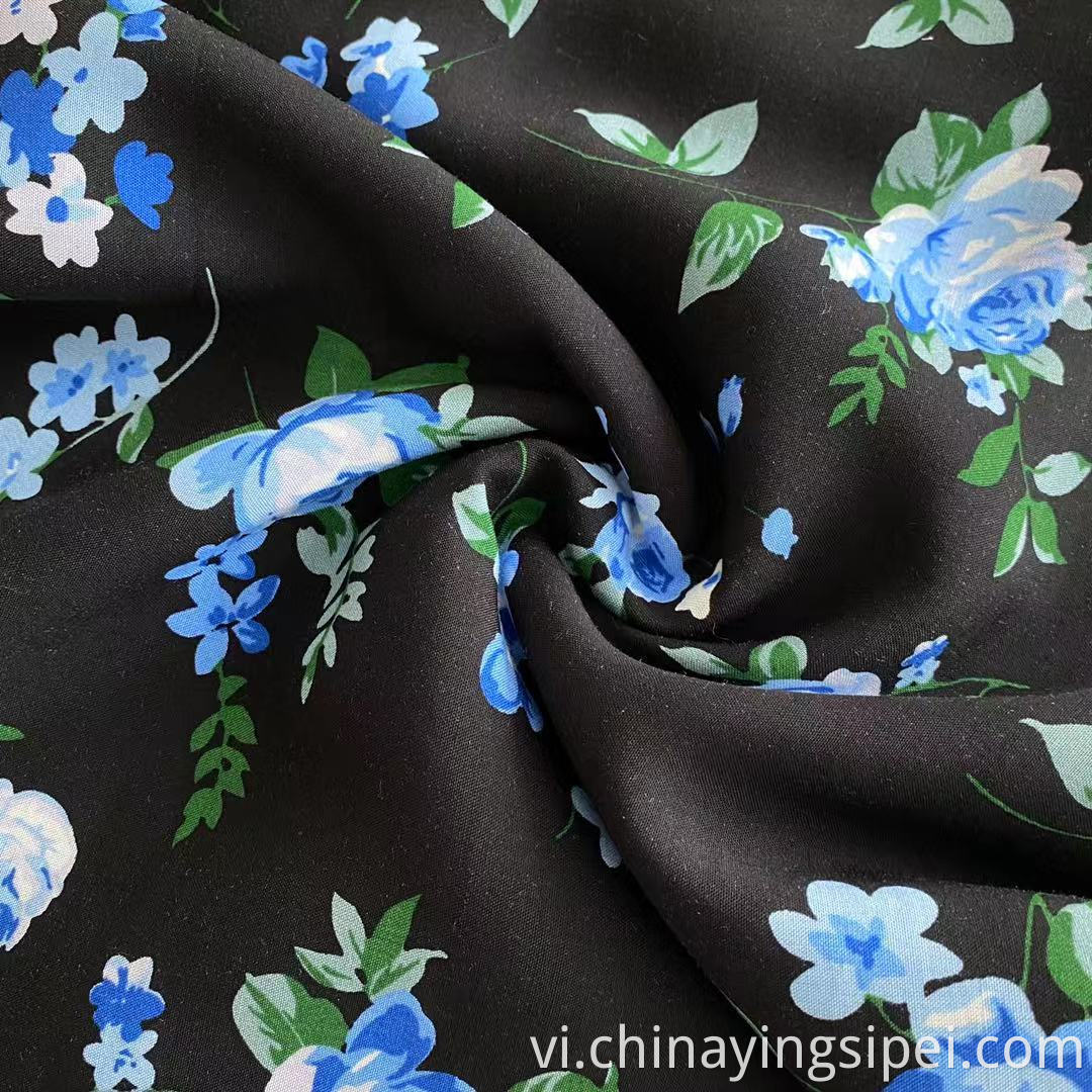 Màu sắc mềm trang phục vật liệu cà vạt nhuộm 100%vải viscose cho phụ nữ
